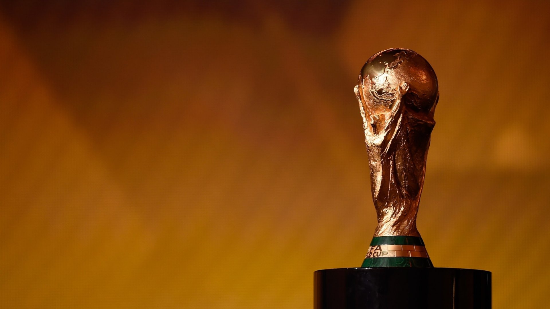 Mundial Qatar 2022: cuánto pesa la Copa del Mundo, de qué está