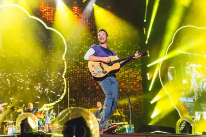 Coldplay reprogramó para marzo de 2023 su parada brasileña.