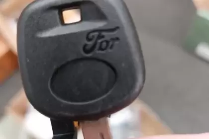Las inscripciones de marcas en las llaves hacían alusión a las marcas registradas Ford, Honda y Mini Cooper.
