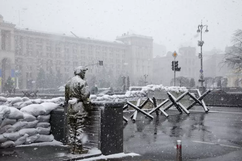 ukraine-troops-snow