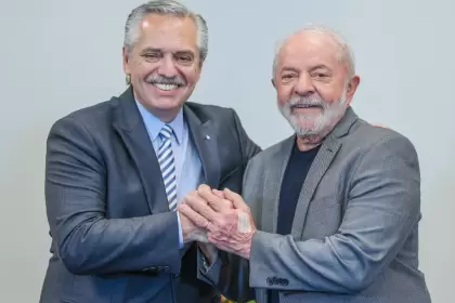 Fernández viajó a San Pablo para reunirse con Lula, presidente electo de Brasil