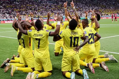 Tres puntos de oro para la Ecuador de Alfaro que comenzó el Mundial con el pie derecho