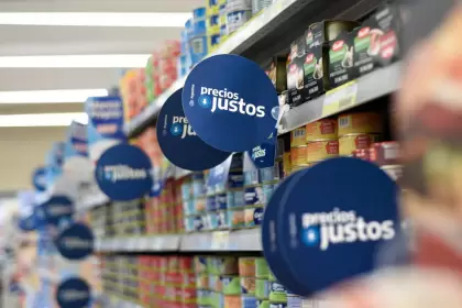 Multas millonarias y escrache en redes a Unilever y Mastellone por vender productos mellizos
