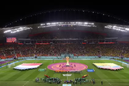 Países Bajos y Ecuador jugaron en el estadio Khalifa Internacional de Doha