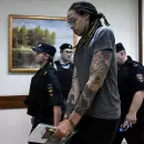 EE.UU. y Rusia intercambian prisioneros: una basquetbolista por el "Mercader de la Muerte"