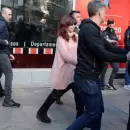 Un custodio de Cristina Kirchner detenido y un hombre grave tras balearse por un accidente de tránsito