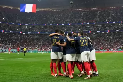 Francia intentará igualar el hito de los únicos dos bicampeones consecutivos de la historia