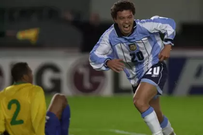 En 2001, el día que Gallardo le metió un golazo a Brasil en las eliminatorias a Corea-Japón 2002