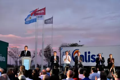 Massa y el bobernador Bordet anunciaron el Programa de Fortalecimiento Productivo Argentino