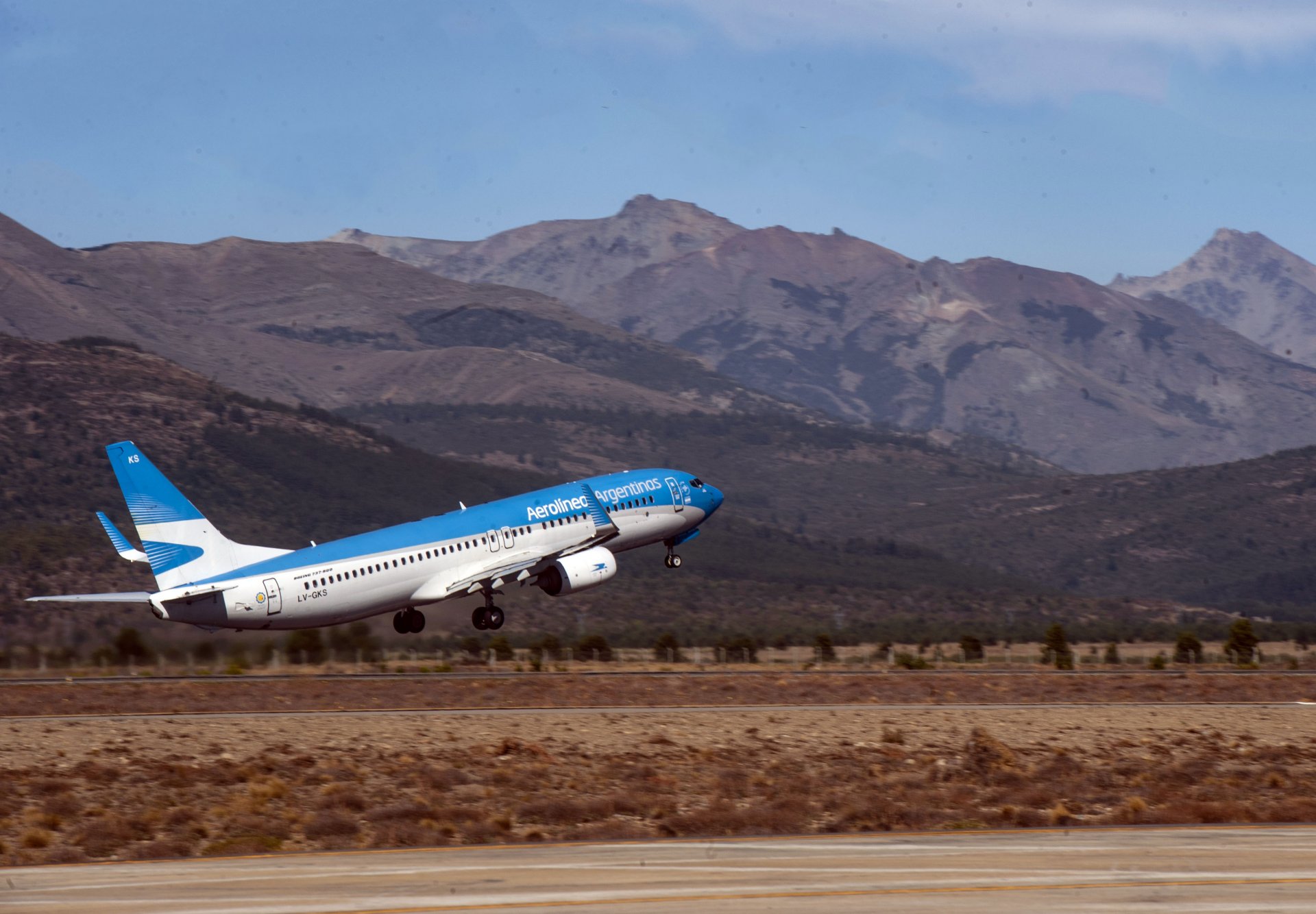 Vacaciones de invierno 2024: Aerolíneas Argentinas tendrá más de 330 vuelos por día