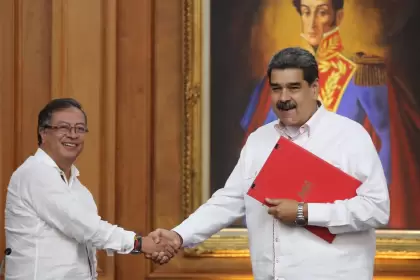 Este 16 de febrero, Maduro se reunió con su par colombiano Gustavo Petro para firmar el llamado "Acuerdo de Alcance Parcial de Naturaleza Comercial".