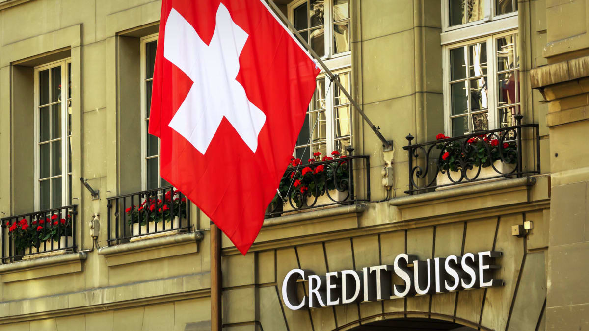 El Credit Suisse se tambalea - El Economista