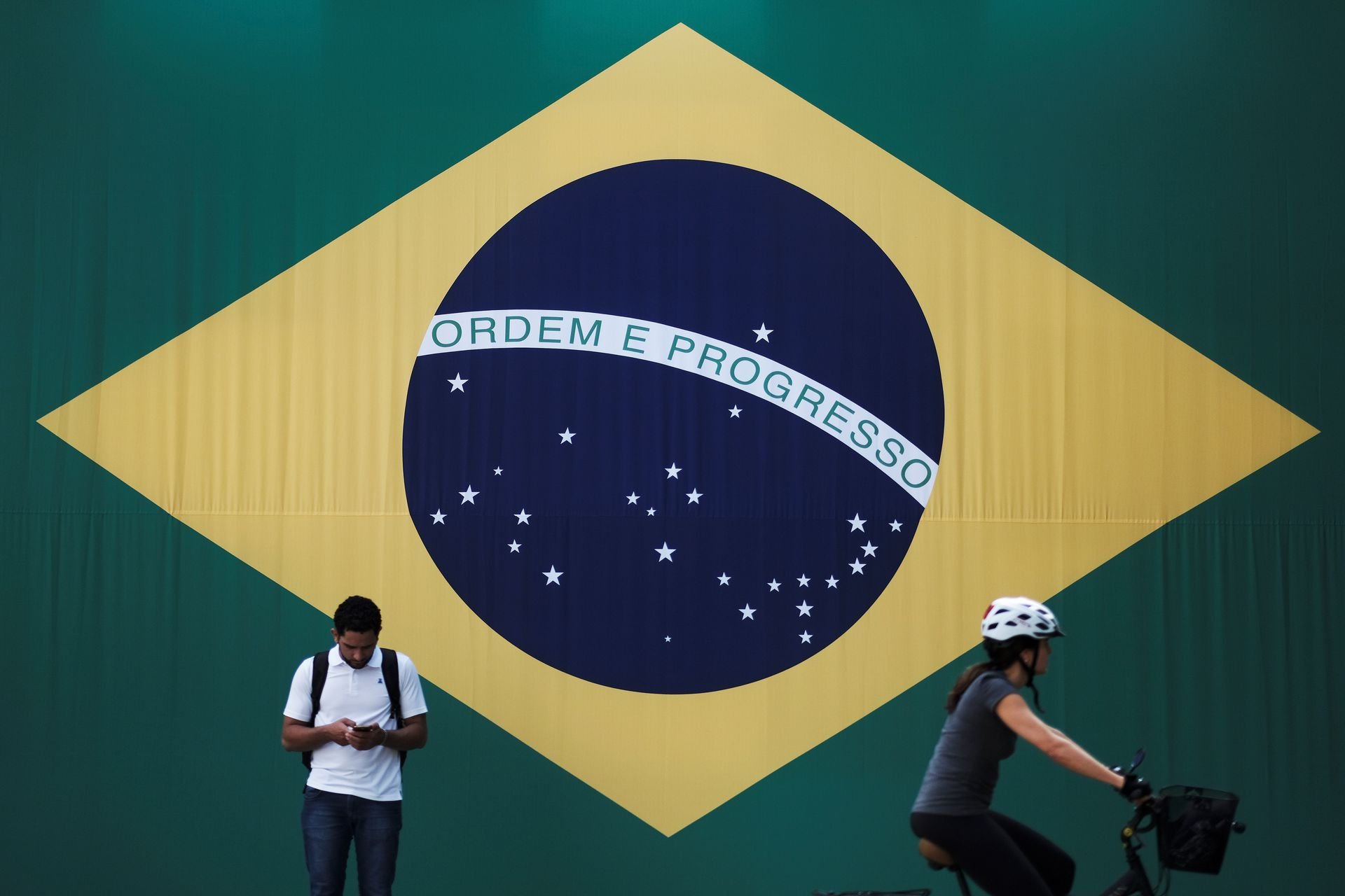 Stable projections for the Brazilian economy