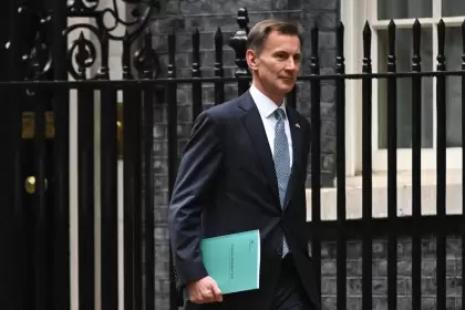 Un optimista Hunt presentó el presupuesto británico