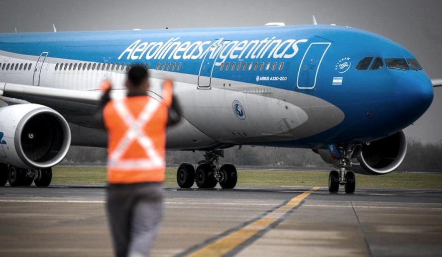 Privatización de Aerolíneas: el oficialismo avanzó en Diputados con el proyecto para bloquearla