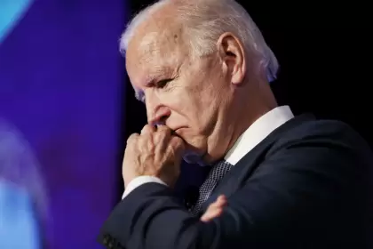 Joe Biden pierde el apoyo demócrata
