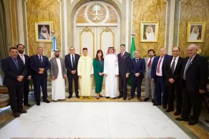 La vicepresidenta almorzó con embajadores de países árabes en Argentina