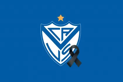 Hernán Manrique, miembro del cuerpo técnico de la Reserva de Vélez, falleció al sufrir una crisis cardíaca antes del partido ante Racing