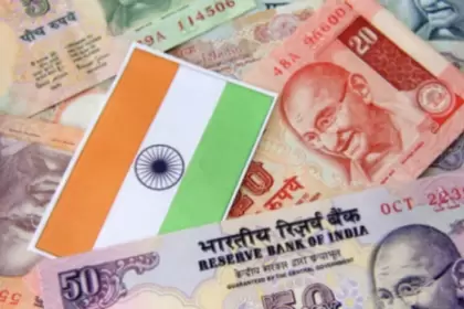 India se deshace del billete de 2.000 rupias