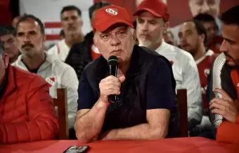 Néstor Grindetti es el presidente interino de Independiente tras la renuncia de Fabián Doman