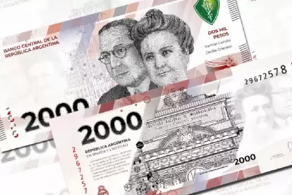 Cómo detectar billetes falsos de $2.000: estos son los 5 pasos