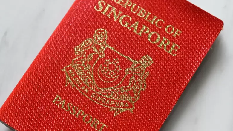 220111113424-singapore-passport