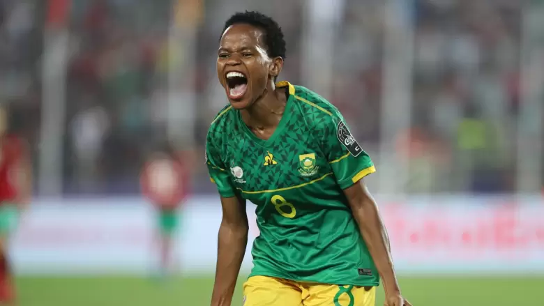 Hildah Magaia escribió su nombre en la historia de Sudáfrica al marcar el primer gol para su selección en este Mundial