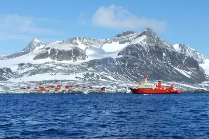 Preocupación en la Antártida: desapareció un bloque de hielo que tiene el tamaño de la Argentina