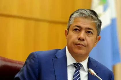 Figueroa: "Si no se garantiza el sellado de los pozos, no vamos a firmar".