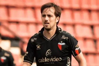 Bernardi fue una de las figuras del Coln campen de la Copa de la Liga 2021