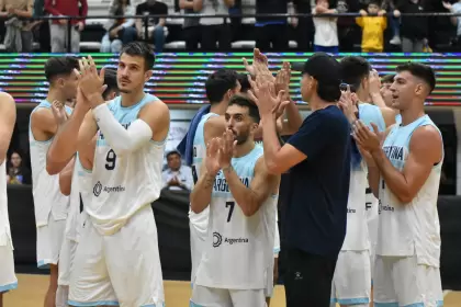 Argentina viene de vencer a Uruguay en un nuevo amistoso de cara al Preclasificatorio Olímpico