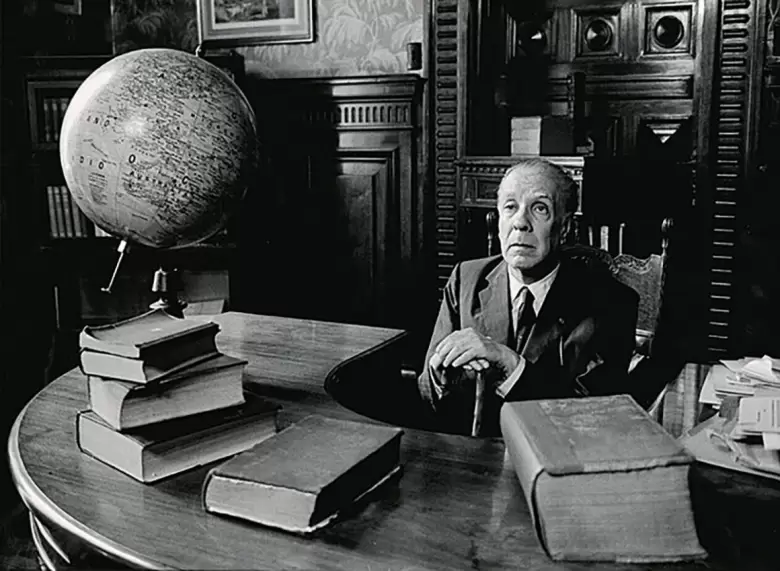 Borges: "Que suerte que pueden pensar cuando estn enojados"