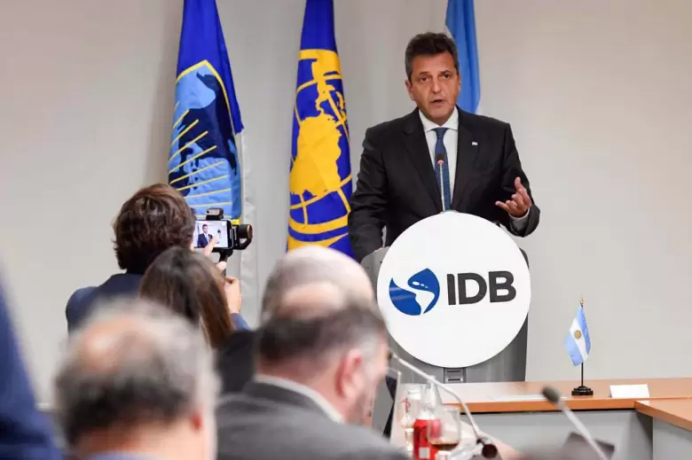 El ministro de Economía, Sergio Massa, anunció esta tarde en Washington.