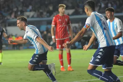 Racing enfrentará a Huracán por los octavos de final de la Copa Argentina
