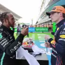 Hamilton subestimó el presente de Verstappen: "Yo competí contra mejores pilotos, él no tiene rivales tan consistentes"