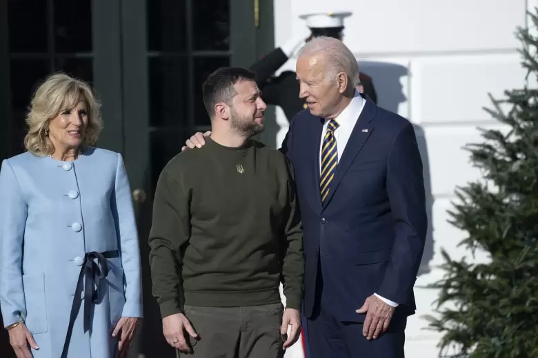 zelenski biden