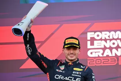 Verstappen acumul 400 puntos tras la victoria en el Gran Premio de Japn y se escap de Sergio "Checo" Prez