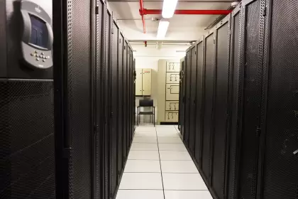 Así es la supercomputadora Clementina XXI, una de las 100 más poderosas del mundo, que empieza a funcionar en Argentina - El Economista