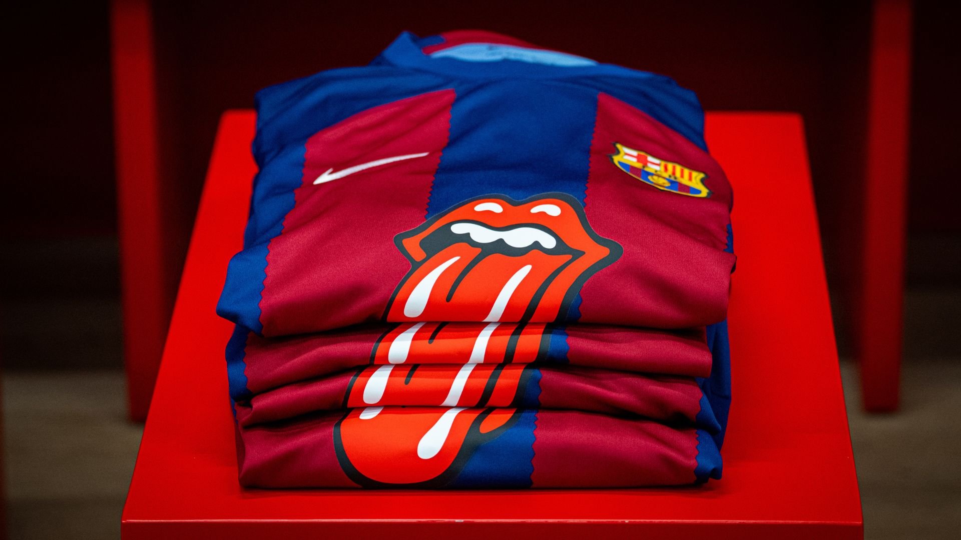 Cuándo comprar la camiseta del Barcelona con los Rolling Stones que se  llevará en el Clásico?