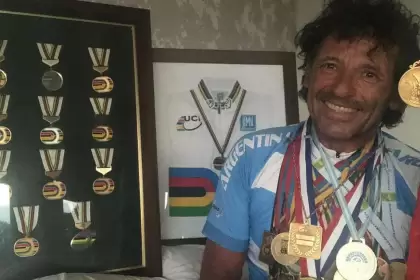 El ex ciclista de 58 años perdió las medallas que consiguió a lo largo de su exitosa carrera
