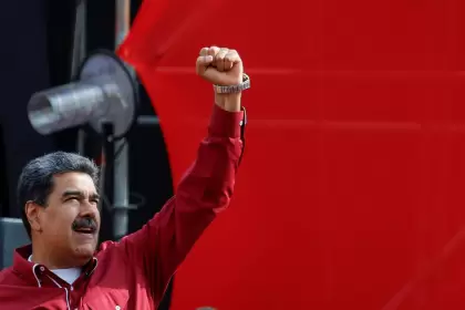 Maduro negocia con la oposición