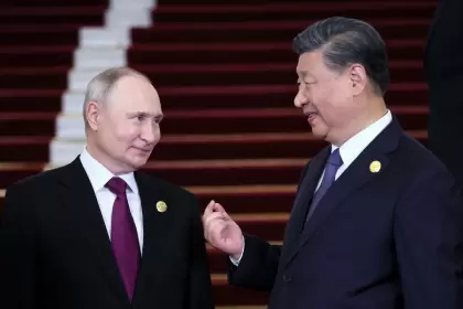 Vladimir Putin se reuni con Xi Jinping