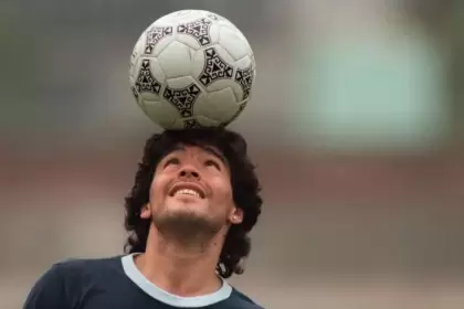 Maradona tuvo una extensa carrera en la que brill en la Seleccin Argentina y jug en seis equipos
