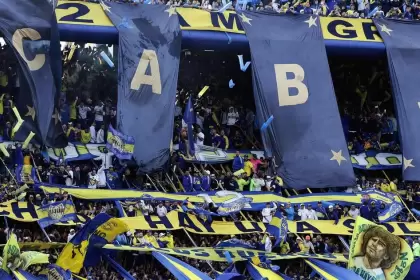 La locura por de los hinchas de Boca por ver a su equipo ganar la séptima Copa Libertadores no tiene límites