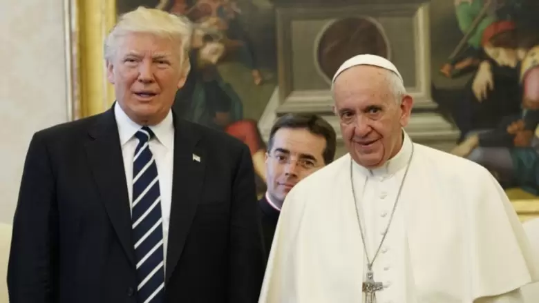 Donald Trump y el Papa Francisco.