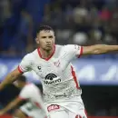Racing le sac un refuerzo a Independiente: la cifra que pag por el pase de Adrin Martnez
