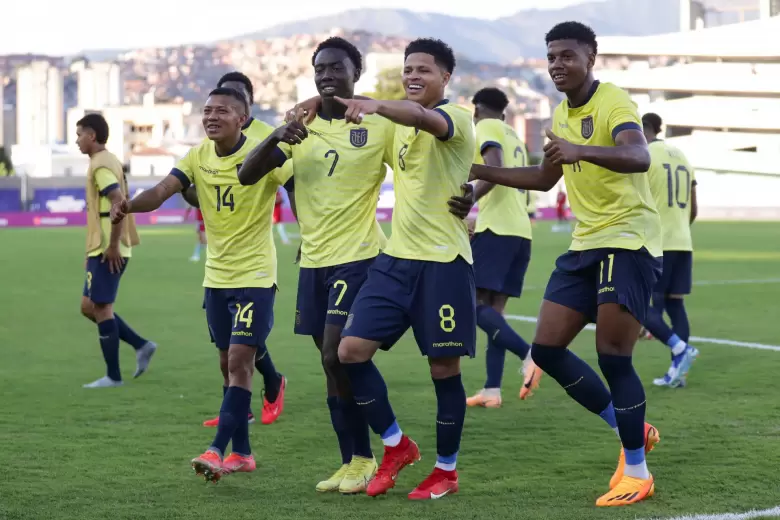 Ecuador comenz el Preolmpico Sudamericano Sub-23 goleando a Colombia por 3 a 0