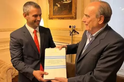 El presidente de Diputados, Martn Menem, y el ministro del Interior, Guillermo Francos.
