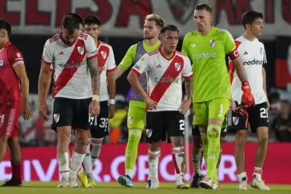 River Plate empat con Argentinos Juniors, por 1 a 1, en un debut opaco por la Copa de la Liga