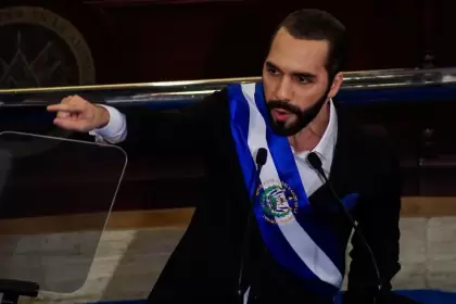 Bukele eterno: El Salvador aprueba la reelección presidencial indefinida